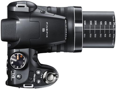 Pack Fnac : Fujifilm FinePix S4500 Noir + Housse + Carte SDHC 8 Go + Chargeur & 4 Piles rechargeables