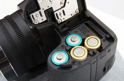 Pack Fnac : Fujifilm FinePix S4500 Noir + Housse + Carte SDHC 8 Go + Chargeur & 4 Piles rechargeables