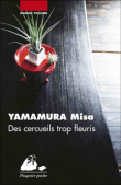 Des cercueils trop fleuris