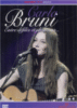 Carla Bruni, entre défilés et chansons
