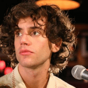 Portrait de Mika