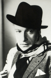 Portrait de Sacha Guitry