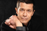 Portrait de Emmanuel Carrère