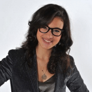 Portrait de Camelia Jordana
