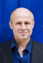 Portrait de Olivier Poivre d'Arvor