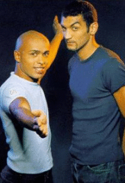 http://multimedia.fnac.com/multimedia/images_intervenants/Portraits/Grand/7/6/387267_ericramzy.gif