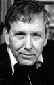 Amos Oz