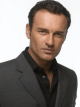 Portrait de Julian McMahon