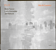 Fly&nbsp;-&nbsp;Sky and country