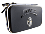 Etui Juventus de Turin noir pour DSi et DS Lite&nbsp;-&nbsp;Etui avec emplacements pour 3 jeux et un stylet, inclus chiffon de nettoyage et stylet