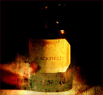 http://multimedia.fnac.com/multimedia/images_produits/ZoomPE/6/2/0/0636551288026.jpg