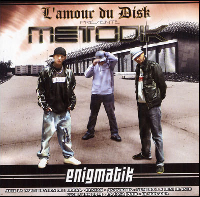 http://multimedia.fnac.com/multimedia/images_produits/ZoomPE/8/0/3/3760151851308.jpg