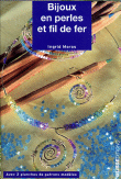 Bijoux ravissants en perles et fils