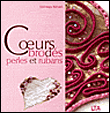 Coeurs brodés, perles et rubans&nbsp;-&nbsp;V. Richard