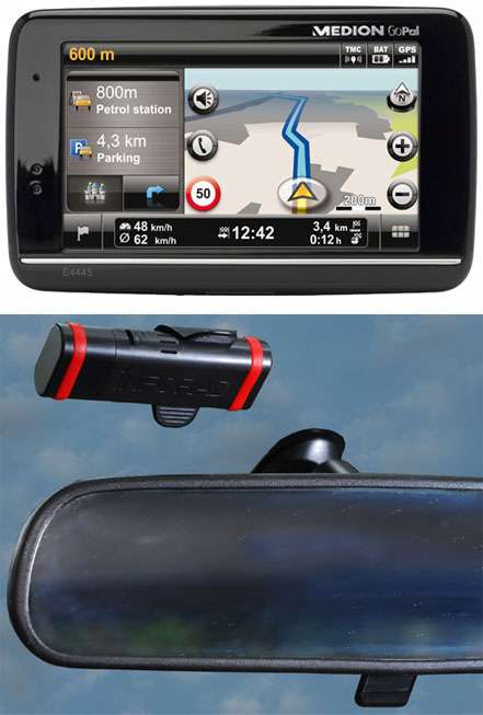 R�cepteur GPS SiRFStar III avec SiRFInstantFix II, processeur � 400 MHz, �c